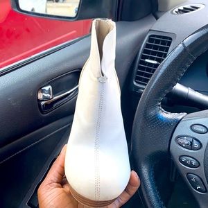 JENNIFER LOPEZ WOMAN BOOTS